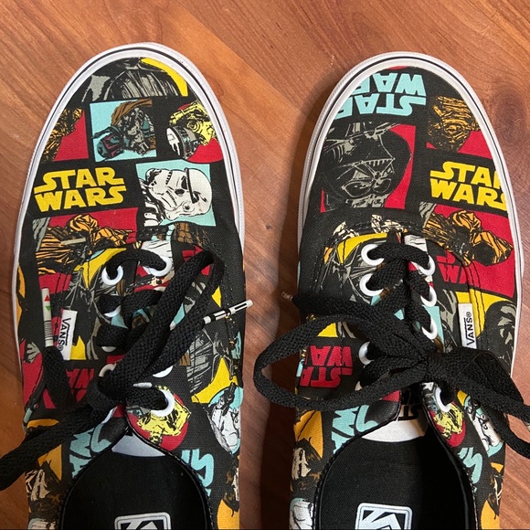 Limited Edition Vans Era Star Wars Classic Low Top - Picture 5 of 9